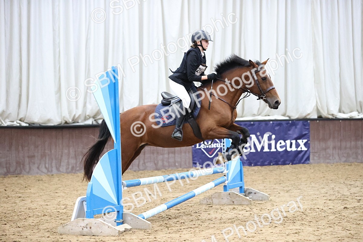 SBM_000861 - Class 4 - Prestige Design & Workwear 60cm