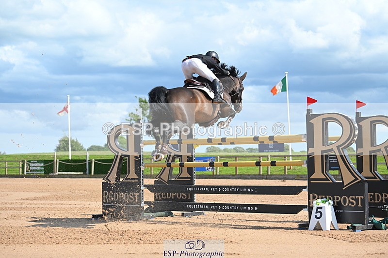 230721A-162559-07681 - Cls 10, 2 Star Big 1.45m Break to End