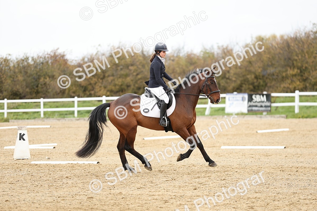 SBM_002940 - Class 8 - Novice 1