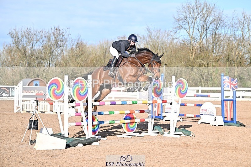 251119-122822-00373 - Cls 3 Snr 1.05m Open