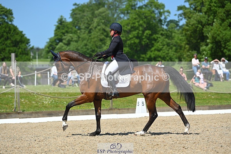 230526-114608-05847 - 470-MCS_MAVERICK-Pippa_Funnell-DR