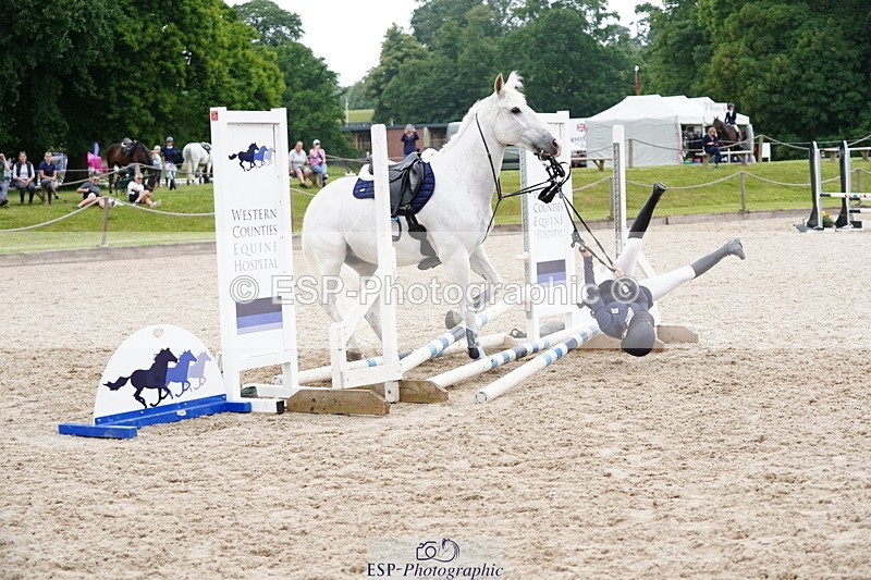 250613A-121748-01517 - Cls 10 British Novice and 90cm Open