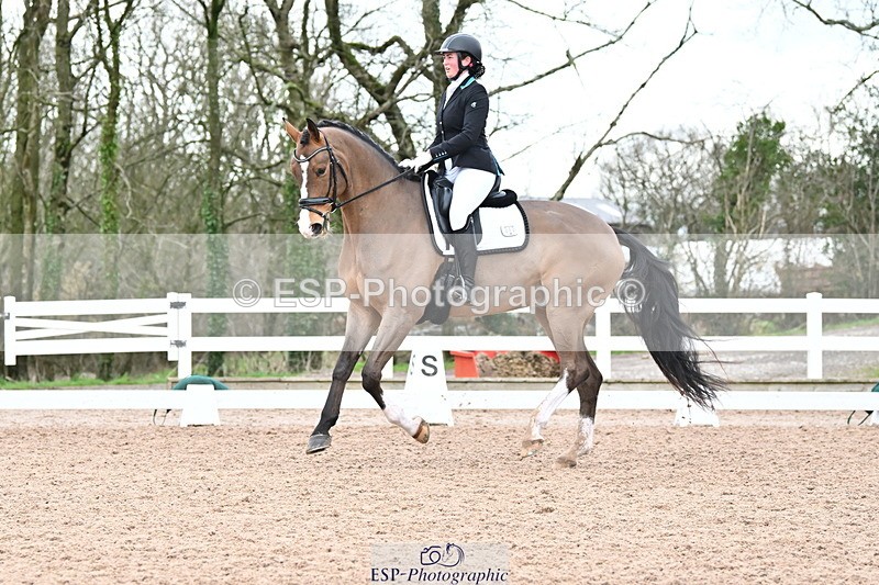 240218A-134328-07699 - 262-Amy.Hose-Enrique