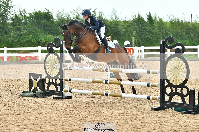 230514A-104931-02335 - Cls 22 Pony Discovery & 90cm Open