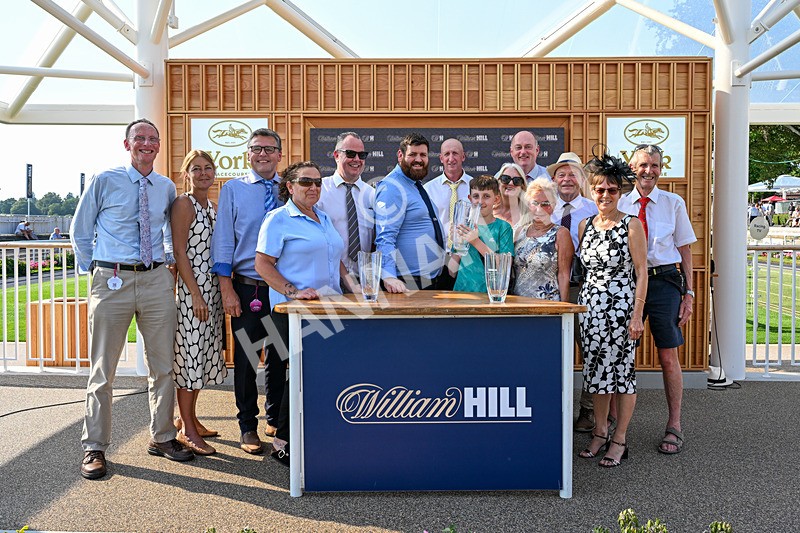100726-Race 6-Ziggys Triton-5228 - Race 6 17.05pm William Hill Keep Your Raceday Positive Handicap