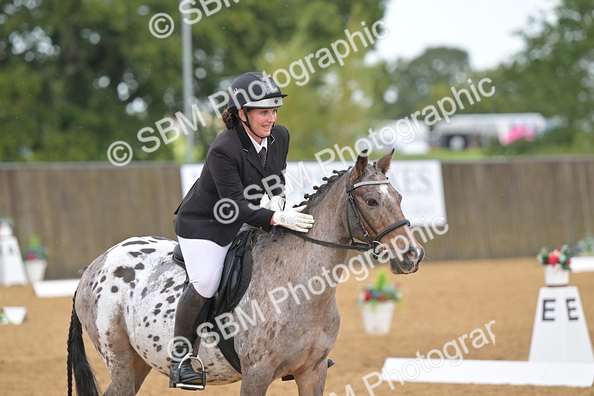 SBM_00514 - D2 - Small Tour Championship Intro 2