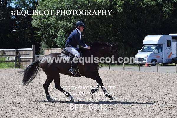 BPP_6942 - CLASS 7 Senior Foxhunter/ 1.20m Open