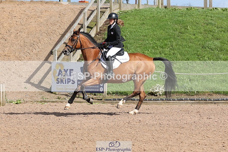 250911-145624-02584 - Cls 5 Chard Snr 90cm Speed Derby