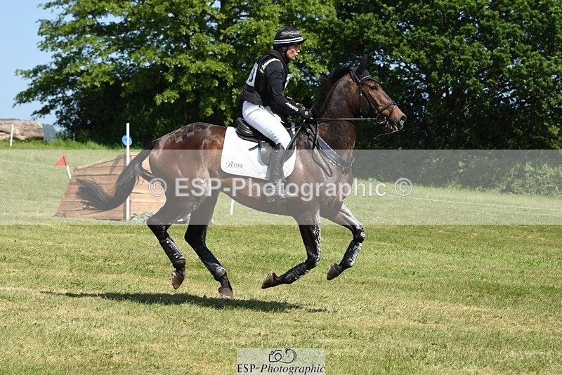 230527-151514-10074 - 353-THE_RIPPER-Bundy_Philpott-XC