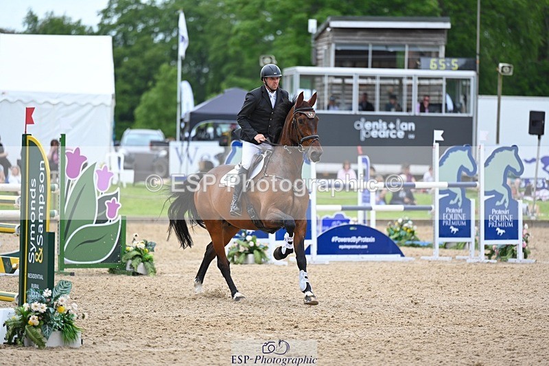 240525-160642-18047 - 537-FULL_MOON-Adam_Trew