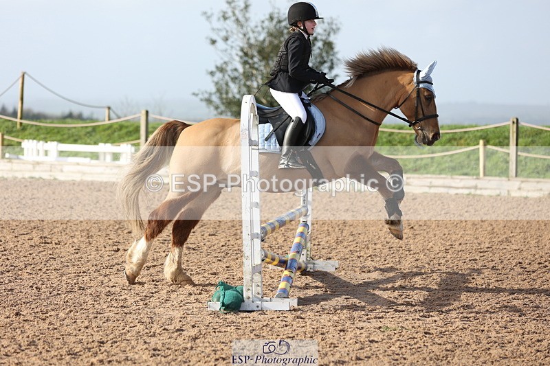 240210A-103930-00514 - Cls 17+18 Club and Schools 70cm