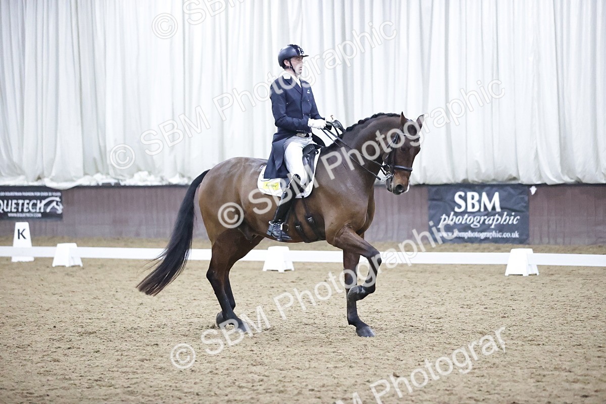 SBM_009167 - Class 16-17-19-21 - ADV 101-FEI PSG-FEI INT I-GP