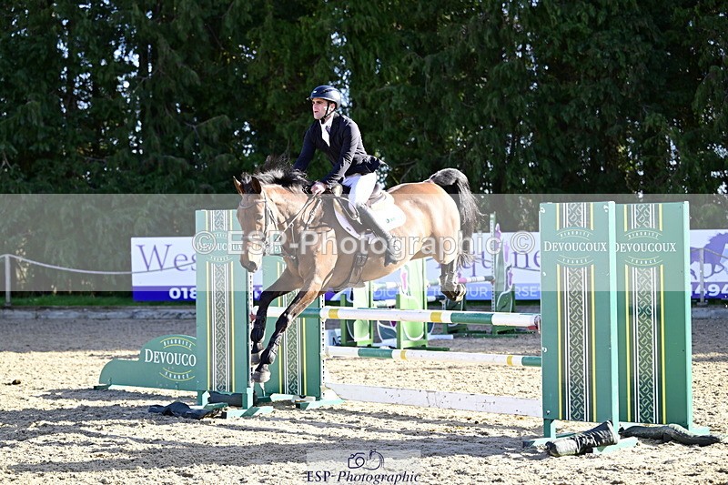 260214A-115918-00580 - 2 Discovery and 1m Open