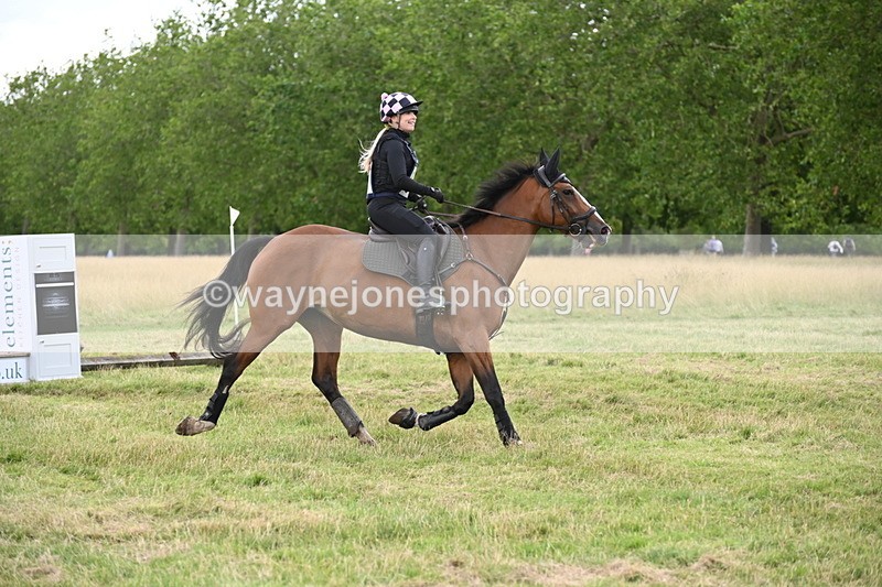 WJ6_4850 - Time at Jump 13:04 to 13:34