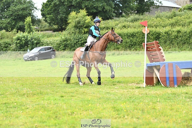 240630-125509-01131 - 910-Imogen_Daniels-Granstown_Master