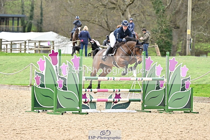 250201A-125441-00695 - Cls 03 Local Horse 110cm