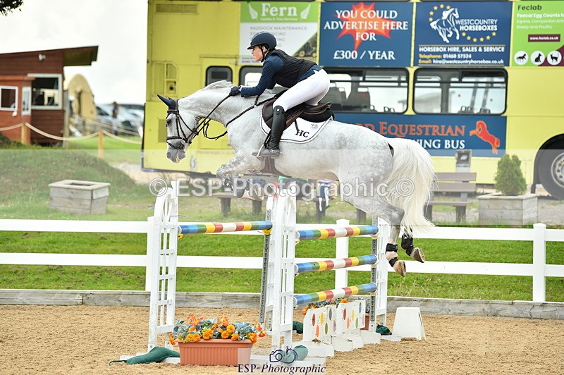 230720A-135116-03205 - Cls 21, 1 Star Gold 1.30m