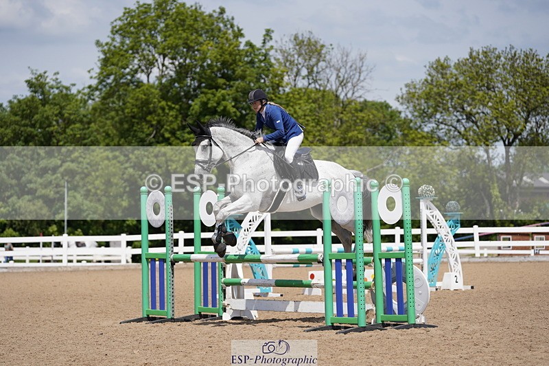 230528A-131052-07270 - Cls 33 95cm Amateur Quali