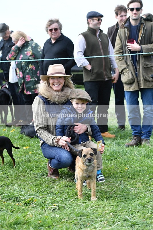 WJ5_0562 - Class 7 Best Terrier