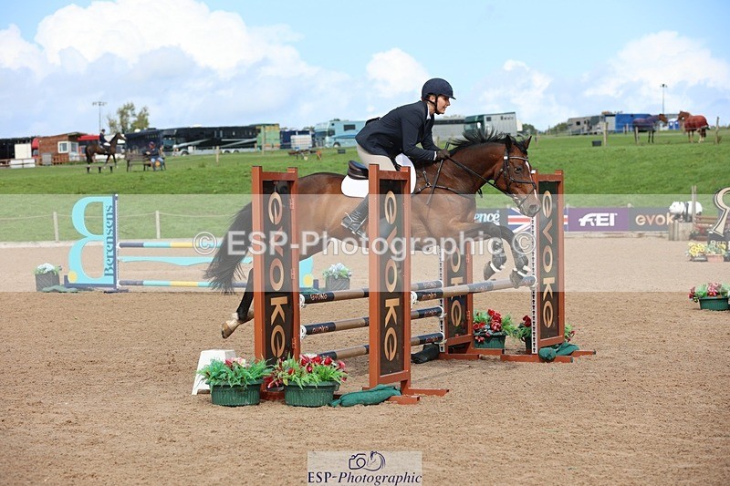 250911-141536-02366 - Cls 5 Chard Snr 90cm Speed Derby