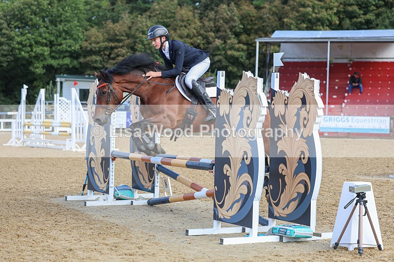 3E7A8250 - Class 4: Pony British Novice/80cm Open