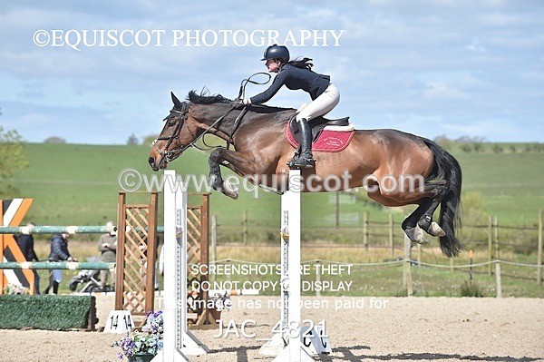JAC_4821 - CLASS 12 SAT Senior 1.30m Open RHS Young Masters Qualifier