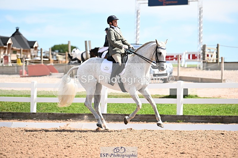 240816A-120820-04831 - 286-Alison.Zuend-Il.Danubio