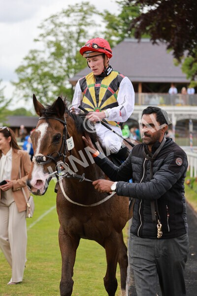 yr21052022r1-35 - Race 1: 1:40pm William Hill Play Responsibly Stakes