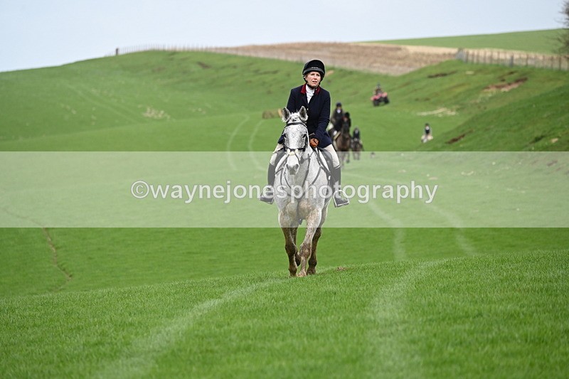 WJ6_9258 - Line Three