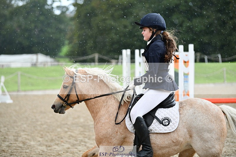 251004A-111225-00568 - Classes 4 & 5 50cm