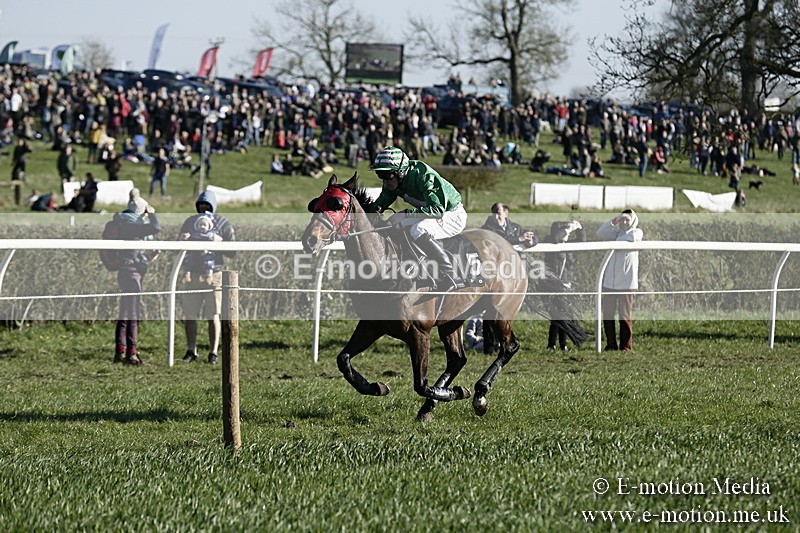 PtP 250317 409 - V.W.H. Hunt Point-to-Point Siddington 25/03/17