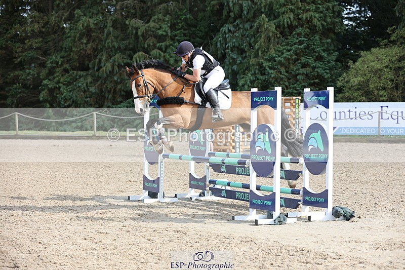 250803A-170702-17742 - S-870-Chris.Ellis-SKELWITH.BLUE.BELLE.AMOUR