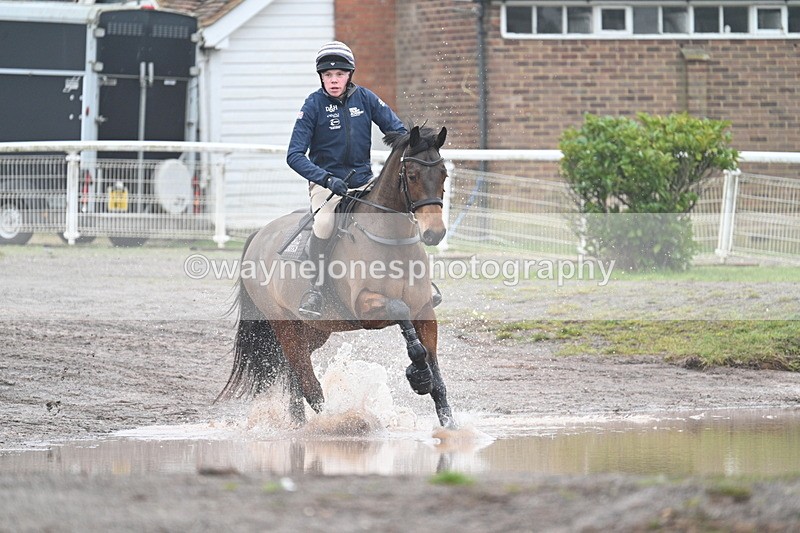 WJ7_5350 - Time 10:56 to 11:37