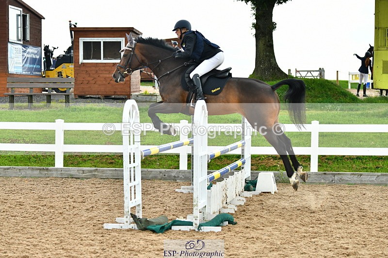 230813A-111803-11703 - Cls 40 A&B Senior Discovery & 1m Open