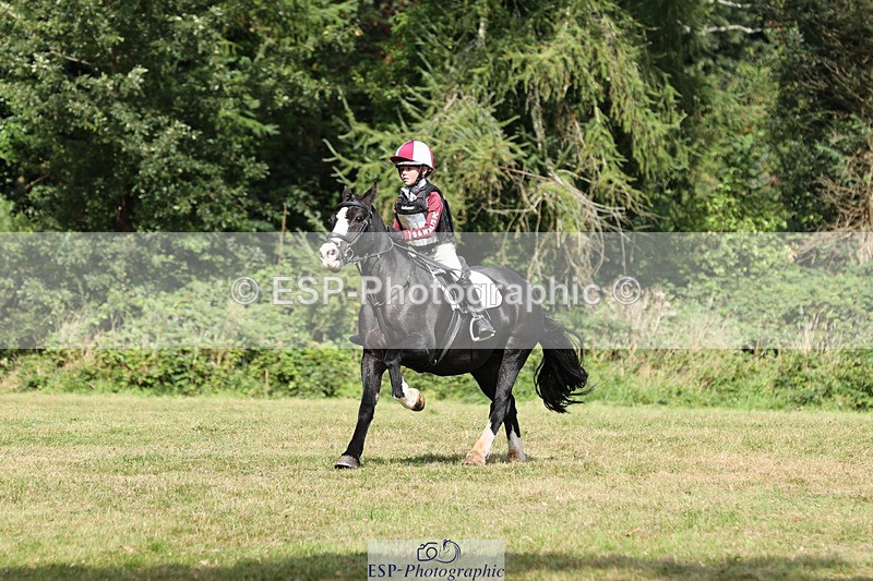 240825X-112656-32256 - 70cm XC 11.00 to 12.00