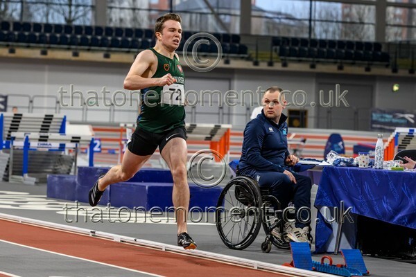 StudInd-914760 - Track Male Set One