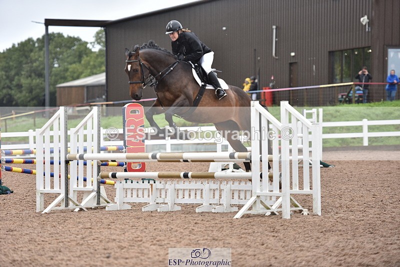 230805A-100734-00552 - Cls 5 Snr British Novice & 90cm Open