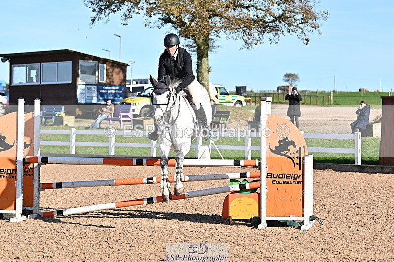 241113A-115835-00436 - Cls 03 Snr 1.05m