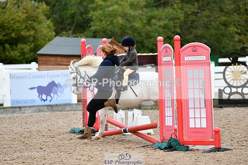 241013B-084753-00028 - Cls 1 Clear Round