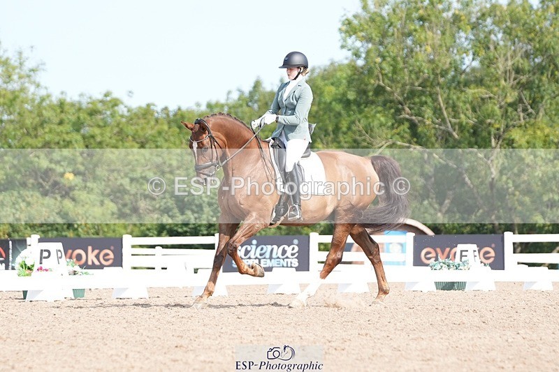 250815-102241-00408 - 009-Rebecca.HeavenAfortinius