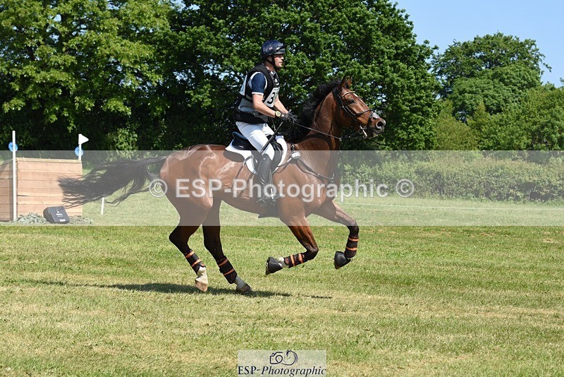 230527-150906-10055 - 365-BWE_NEWTON_DE_JASPER-Adam_Harvey-XC