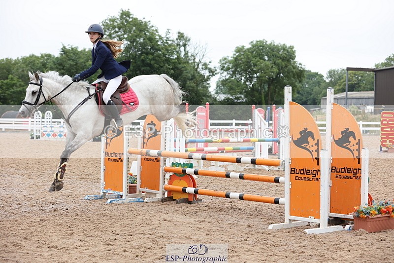 240630A-104502-12372 - Cls 31 Discovery and 90cm Open