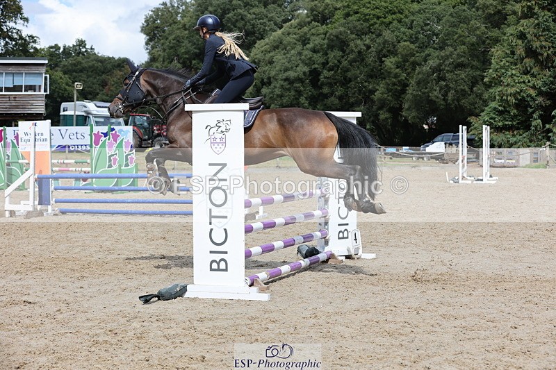 250829A-141607-01920 - Cls 8 95cm Amateur Quali