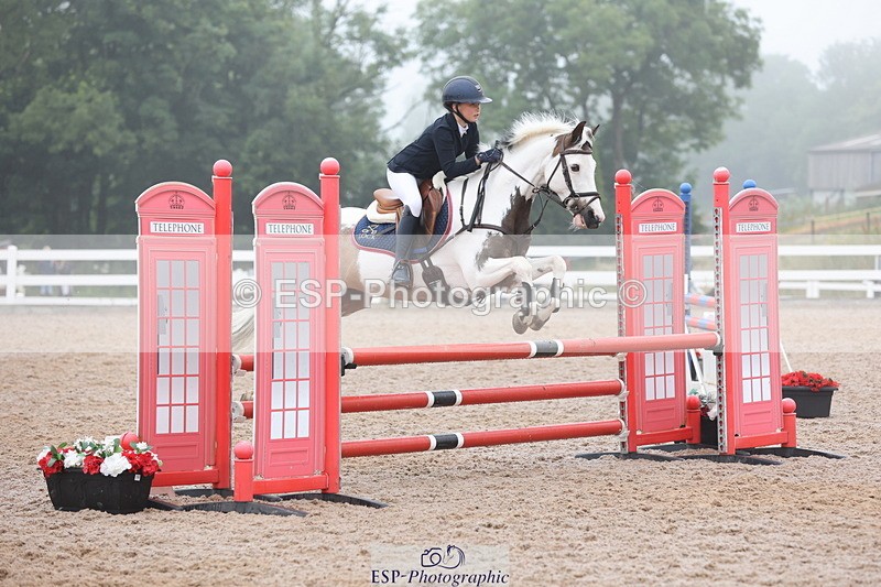 240630A-100241-11701 - Cls 30 British Novice and 80cm Open