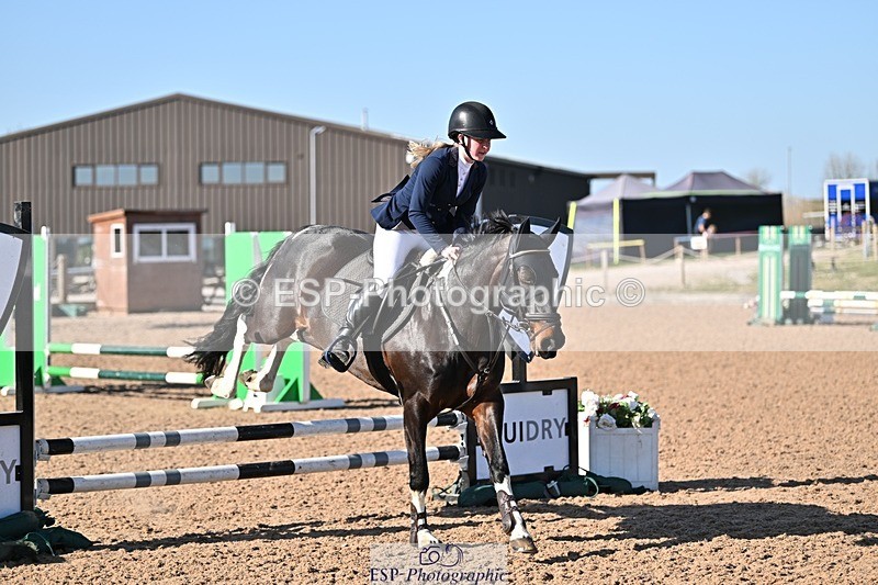 250401-162542-00082 - 60cm classes