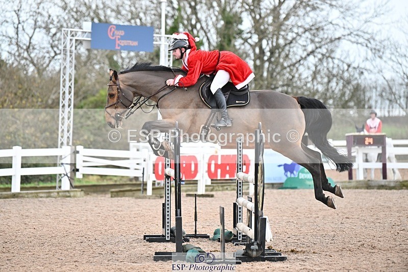 241206-131747-00962 - Cls 5 Newcomers and 1.10m Open