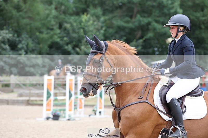 250705A-165344-16244 - Cls 37 1.05m Amateur Quali