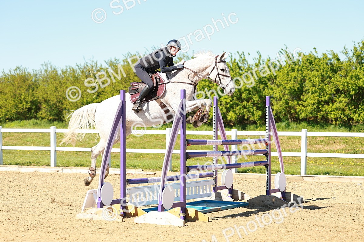 SBM_001765 - Class 5 - Senior Foxhunter - 1.20m