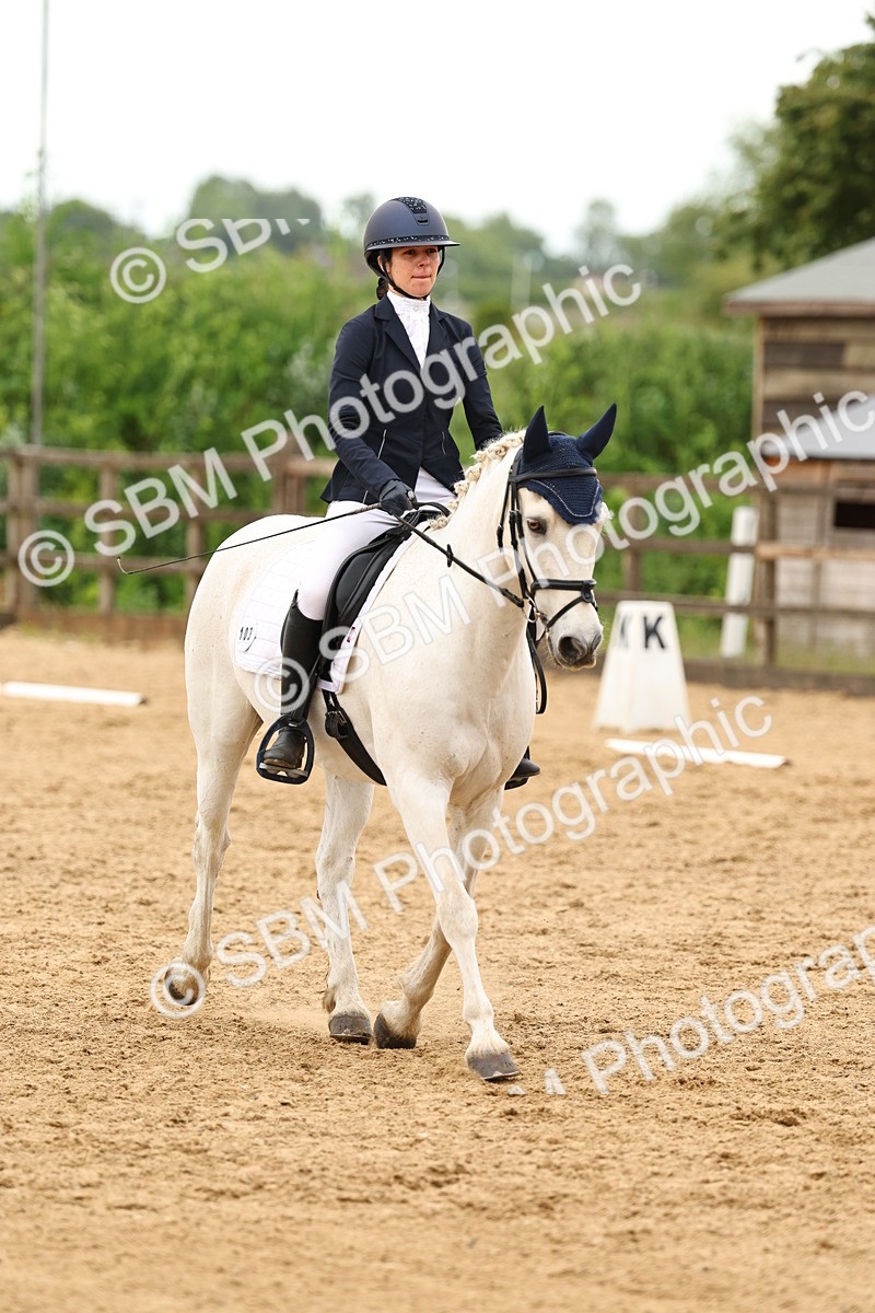 SBM_003855 - Class 7 - Novice 2