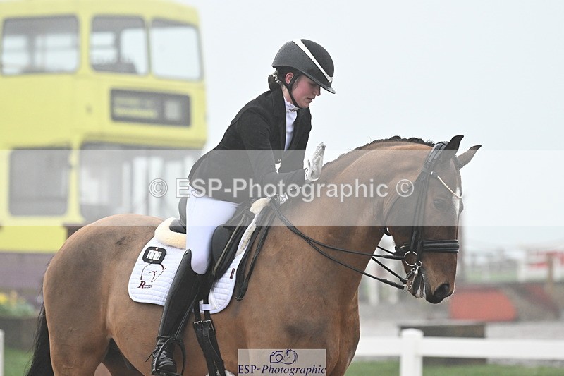 240217A-150340-03802 - 117-Jessie.Kirby-As.Well.de.la.Roche.CMF